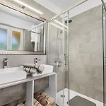 Διαμέρισμα Sabina 2, *